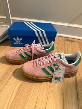 Adidas Pink Suede Gazelle sneakers with Green Stripes. new with Tags and box.